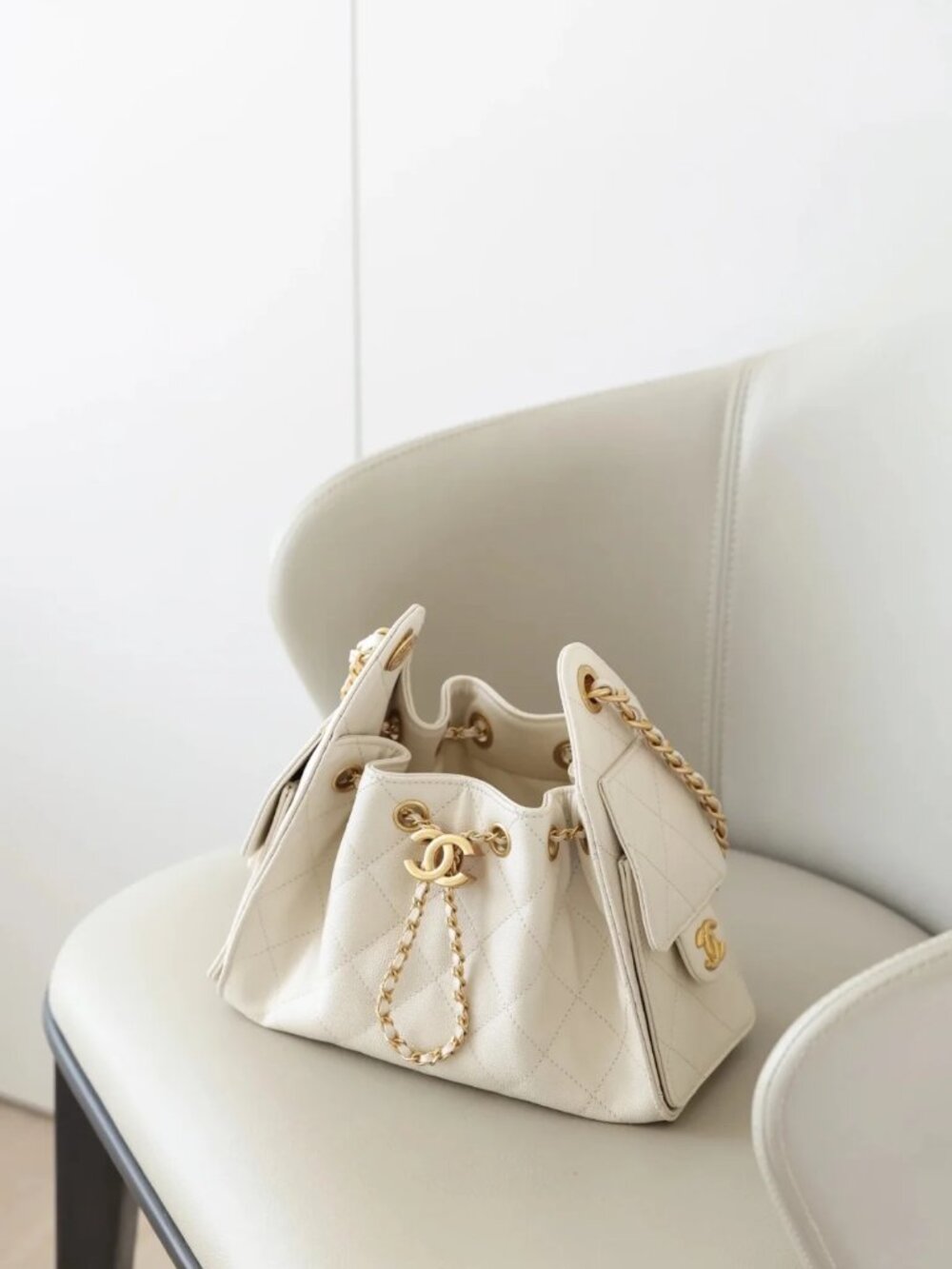 Classic CHANEL Bags: A Stylish and Versatile Choice for Elegance